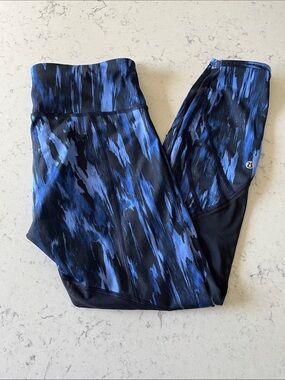 Lululemon Blue & Black Printed Leggings
